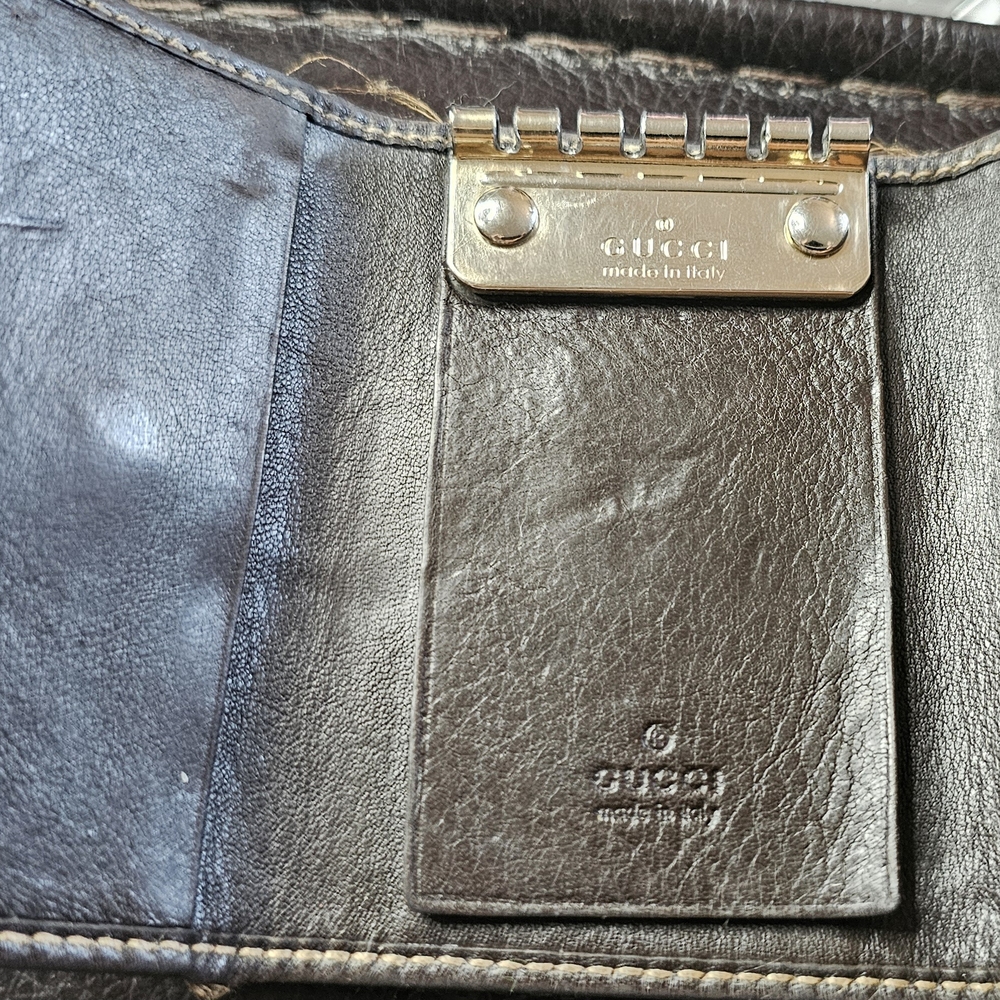Gucci Brown and Tan Key & Card Holder - Picture 12 of 13